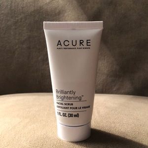 Acure Brilliantly Brightening Facial Scrub